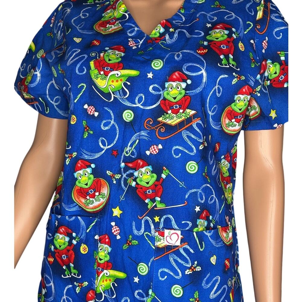 Peaches Uniform Christmas frog scrub top size medium